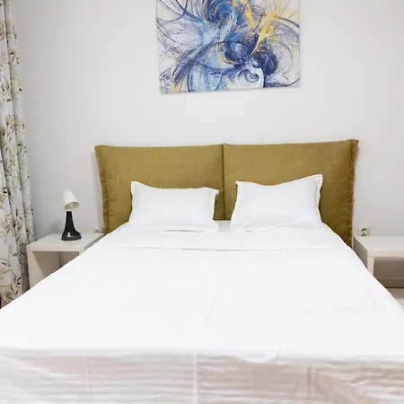 Ultracentral 1 Bdrm * 부쿠레슈티